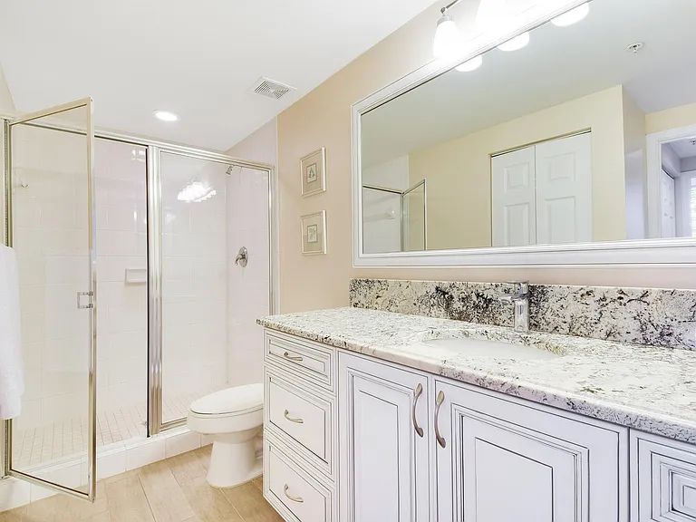 11740 Saint Andrews Pl — Photo 8