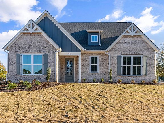 2nd image of 1011 Hidden Hills Cir