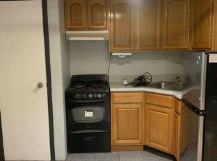 30-58 Steinway Ave #1, Astoria, NY 11103