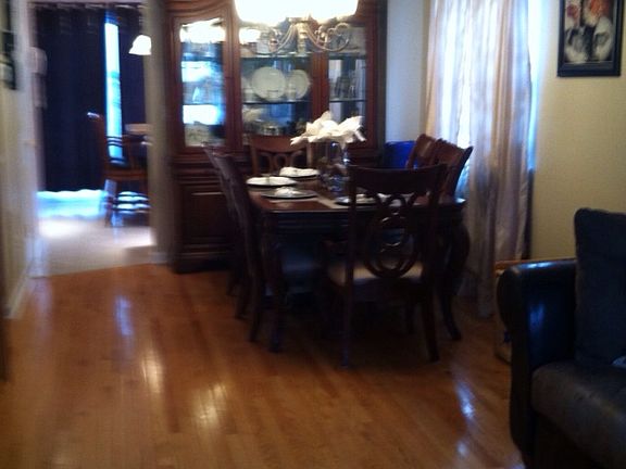 Living room dining room