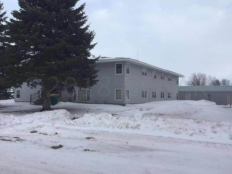 2nd image of 108 S 6th St