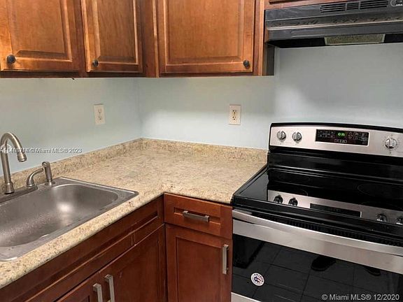 3rd image of 241 SE 9th Ave APT 109