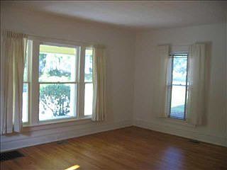 3rd image of 575 West Broadway