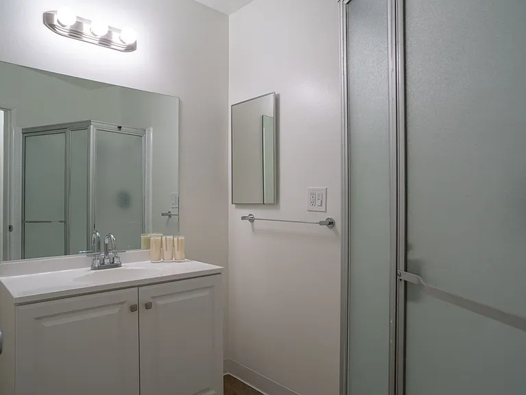 10725 Acama St — Photo 12