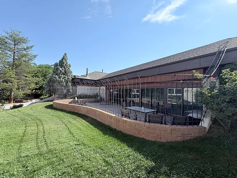 3150 Lakeside Dr #206 — Photo 12