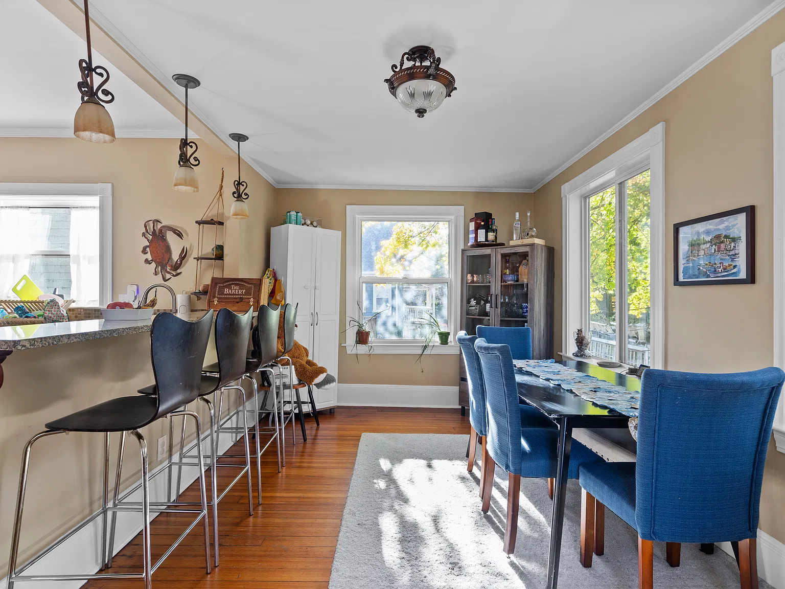 3 bed, 1800 sqft, $3,550 — Photo 3