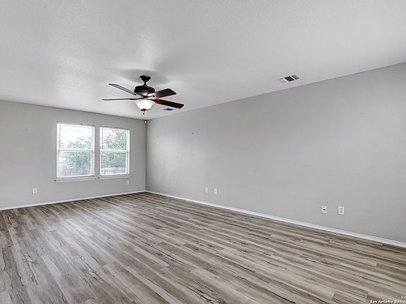 2nd image of 9106 Dublin Hts