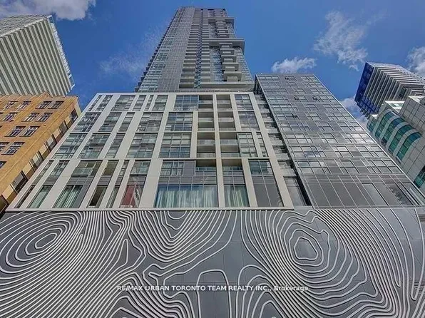 87 Peter St, Toronto, ON