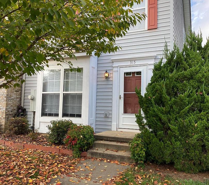 1st image of 315 Stratford Dr