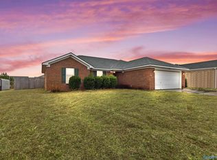 18433 Whitetail Ln, Athens, AL 35613