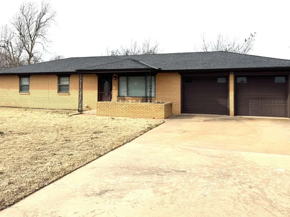 116 Mitchell Rd, Hennessey, OK 73742