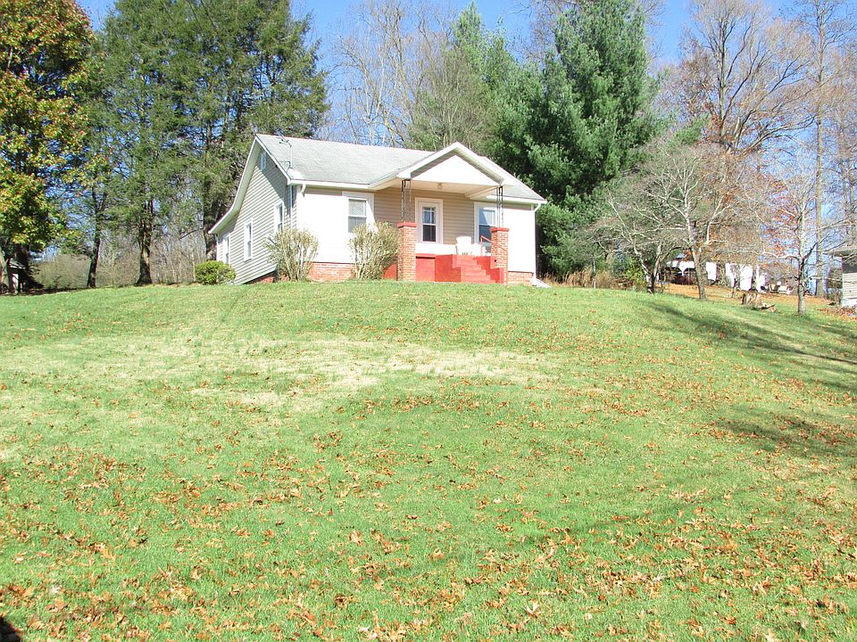 1st image of 133 Brandonwood Dr