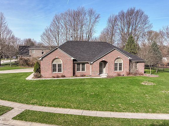 2nd image of 7830 Indian Pointe Dr