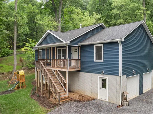 293 Red Bud Ln, Front Royal, VA 22630