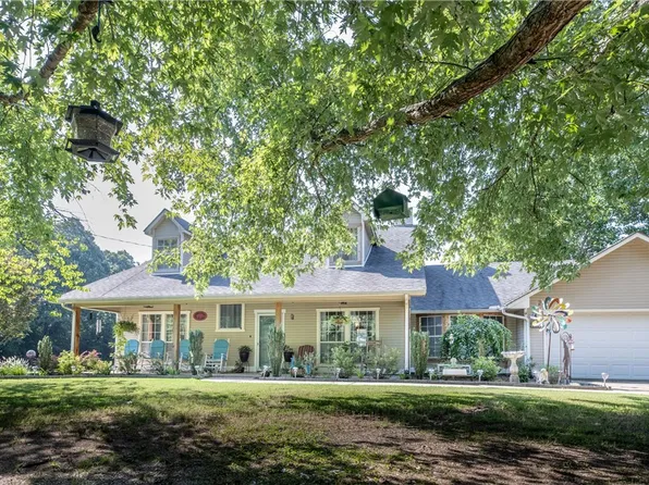 154 S 85th Ave, Fayetteville, AR 72704