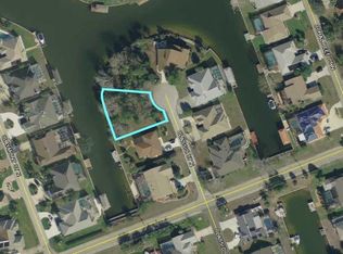 9 Classic Ct N, Palm Coast, FL 32137