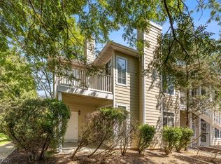 56 Wescott Rd, Bedminster, NJ 07921