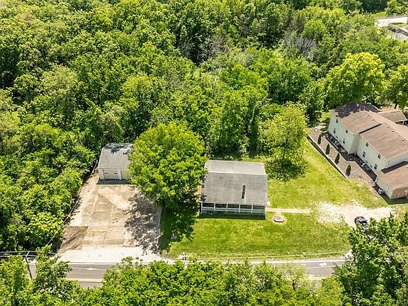 3rd image of 4940 Griffin Rd