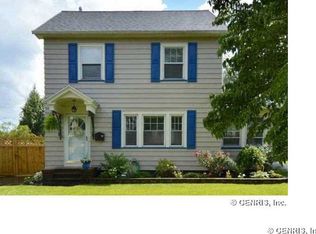 33 Biltmore Dr, Rochester, NY 14617