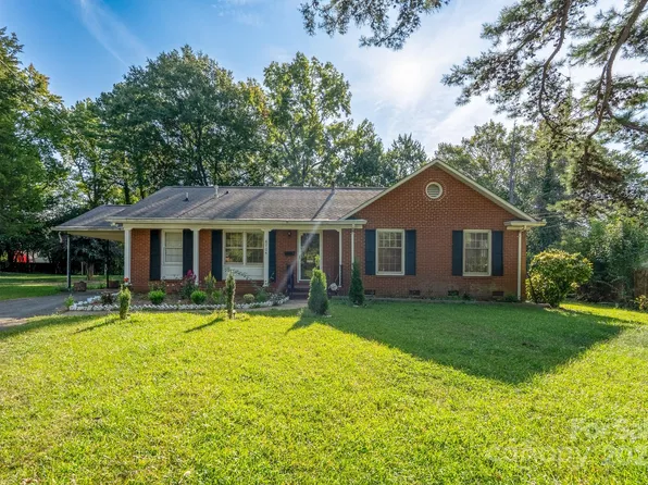 6705 Easton Pl, Charlotte, NC 28212