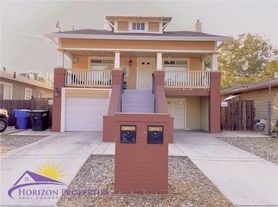 3914 35th St, Sacramento, CA