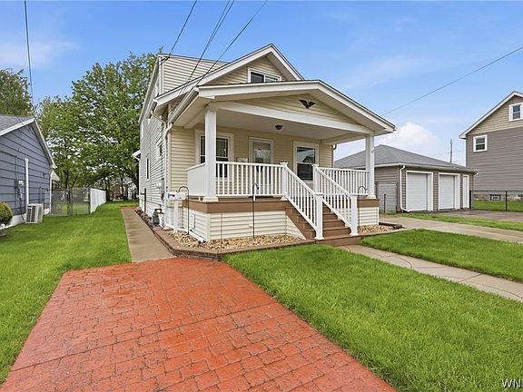 4th image of 262 River St
