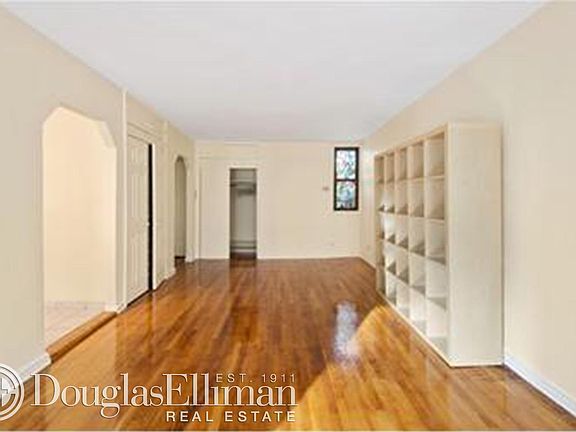2nd image of 334 E 54th St APT 5R