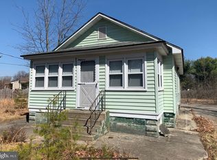 445 Oak Ave, West Berlin, NJ 08091