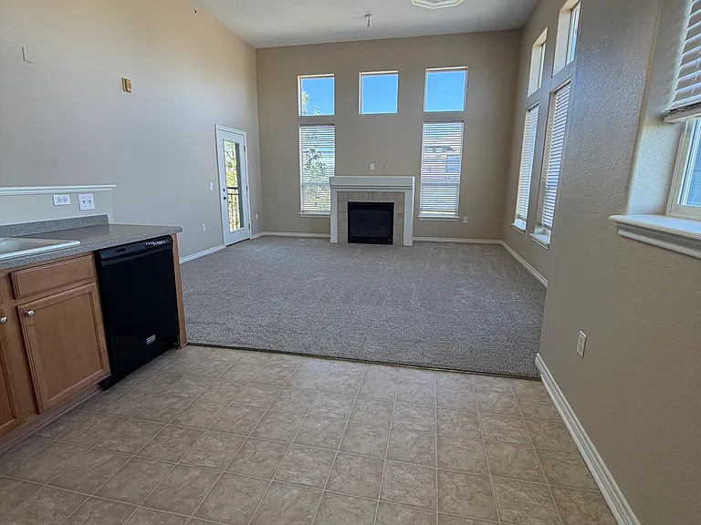 3601 E 103rd Cir — Photo 17