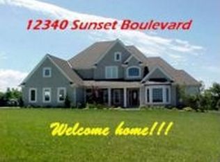 12340 Sunset Blvd, Saint Joseph, MO 64505