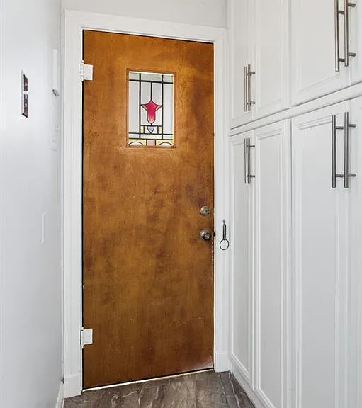 2516 Shirley Ave — Photo 18
