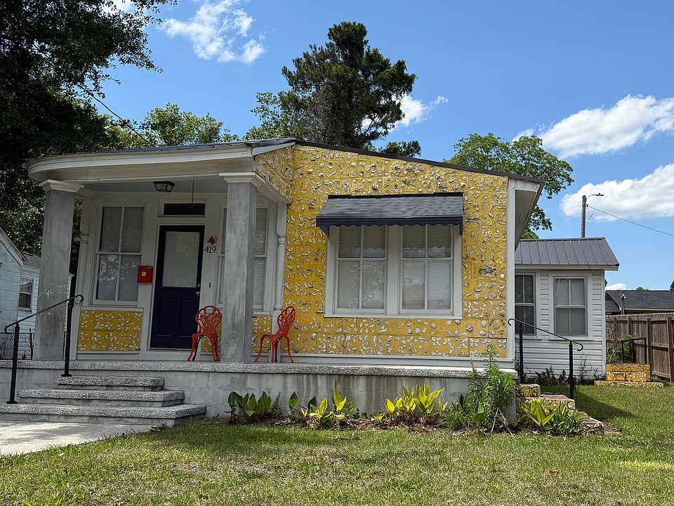 2nd image of 419 Orange St