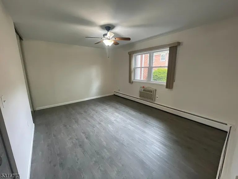 47 Hinchman Ave #1C — Photo 7
