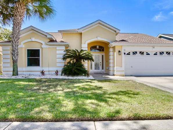 230 Summerwood Dr, Panama City Beach, FL 32413