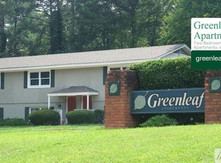 61 Greenleaf Dr APT 8, Chelsea, AL 35043