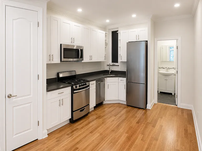 30 Cheever Pl #2RR — Photo 3