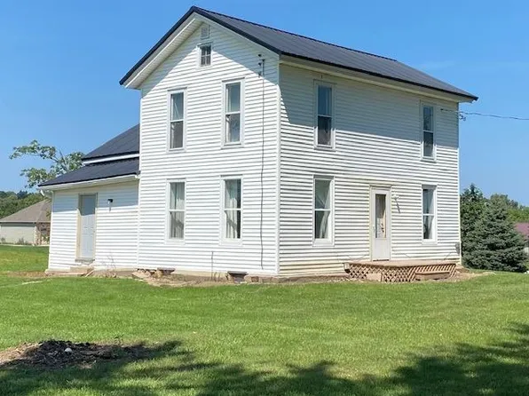 68133 County Road 3, Nappanee, IN 46550