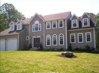 20 Daniel Dr, Colchester, CT 06415