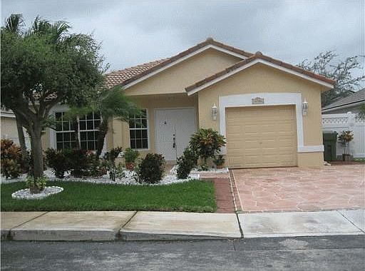 1st image of 16506 NW 24th St