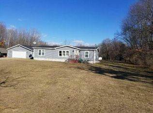 3927 34th St, Hamilton, MI 49419