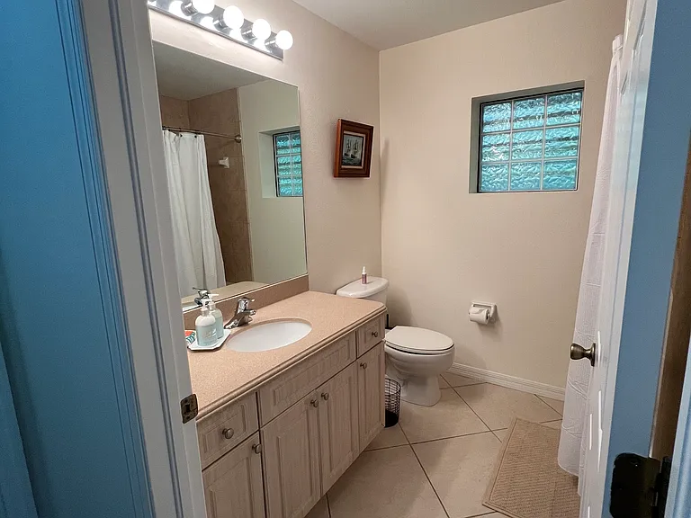 Fuller Dr — Photo 8