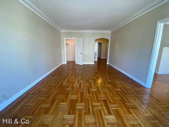 3rd image of 3740 Fillmore St APT 203
