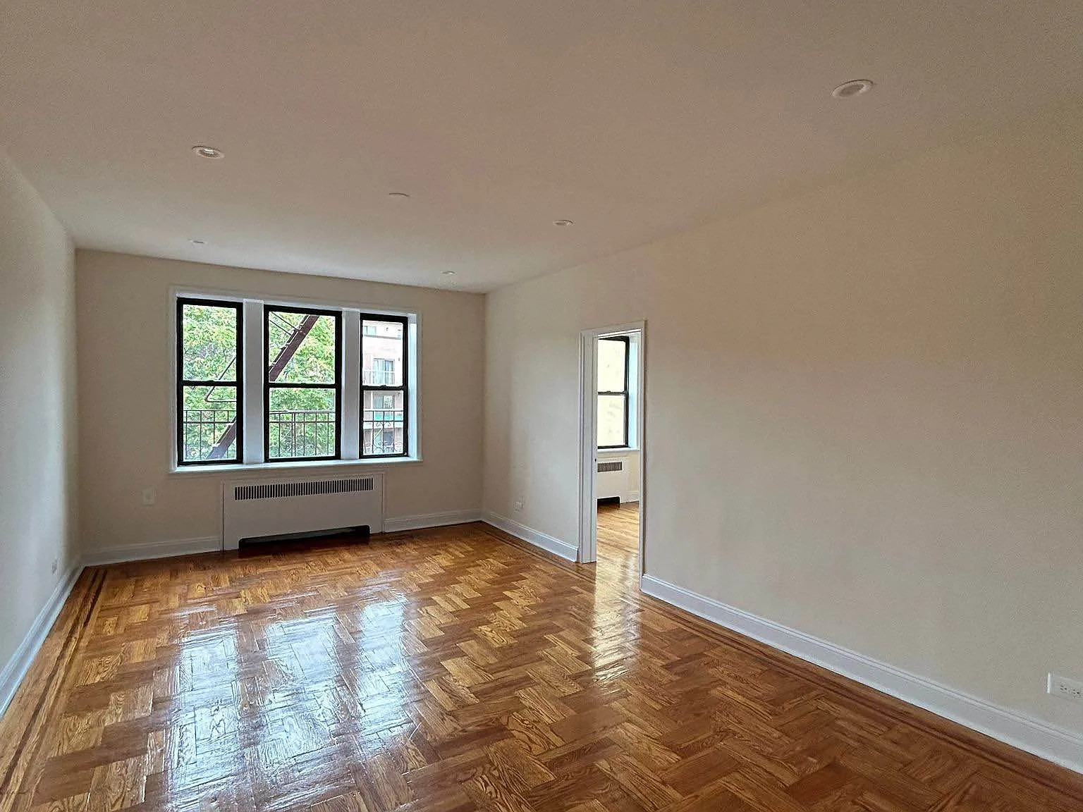 83-14 Lefferts Boulevard — Photo 3