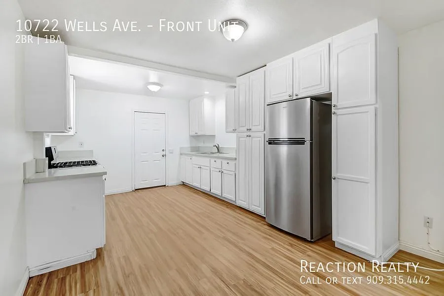 Coming Soon! Great little duplex centrally located near the heart of Riverside. — Photo 4