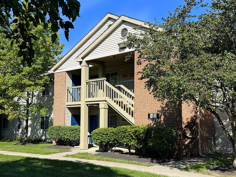 Eagle Crest Apartments