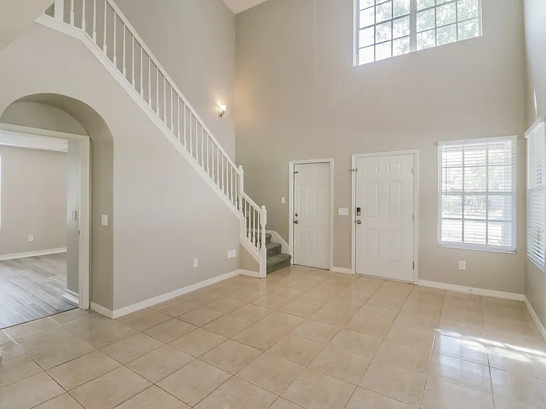 10430 Blackmore Dr — Photo 6