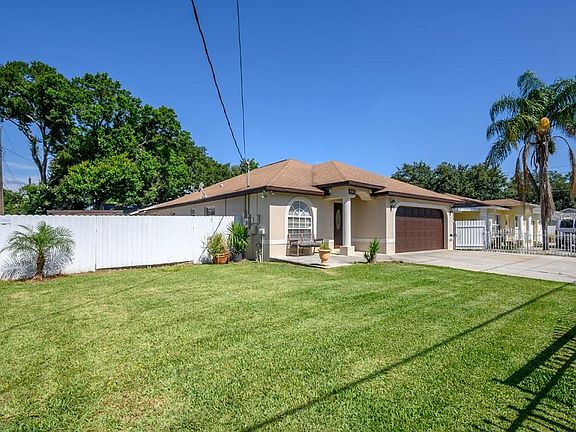 2nd image of 5118 N Gomez Ave