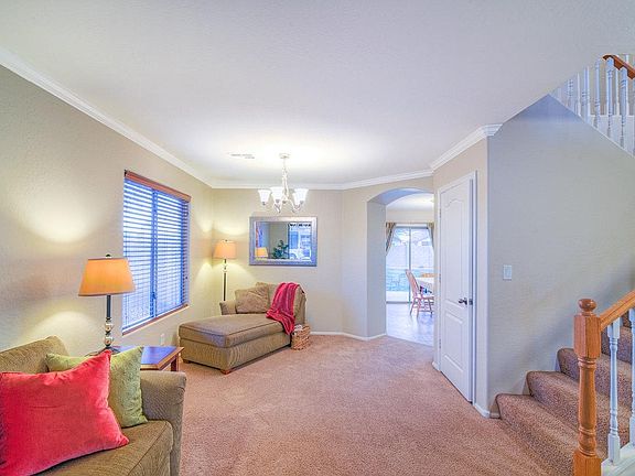 Living/ dinning area