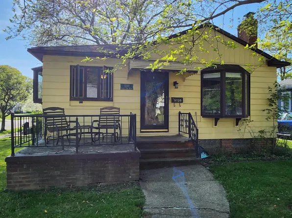 5720 S Park Blvd, Parma, OH 44134