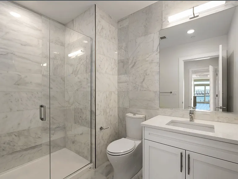 301 Border St #610 — Photo 5